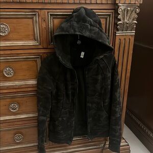 Lululemon Athletica Green and Black camo hoodie jacket.